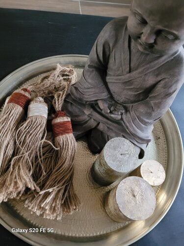 Presentation pompons de passementerie