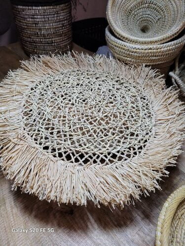 set de table en dentelle de raphia XL